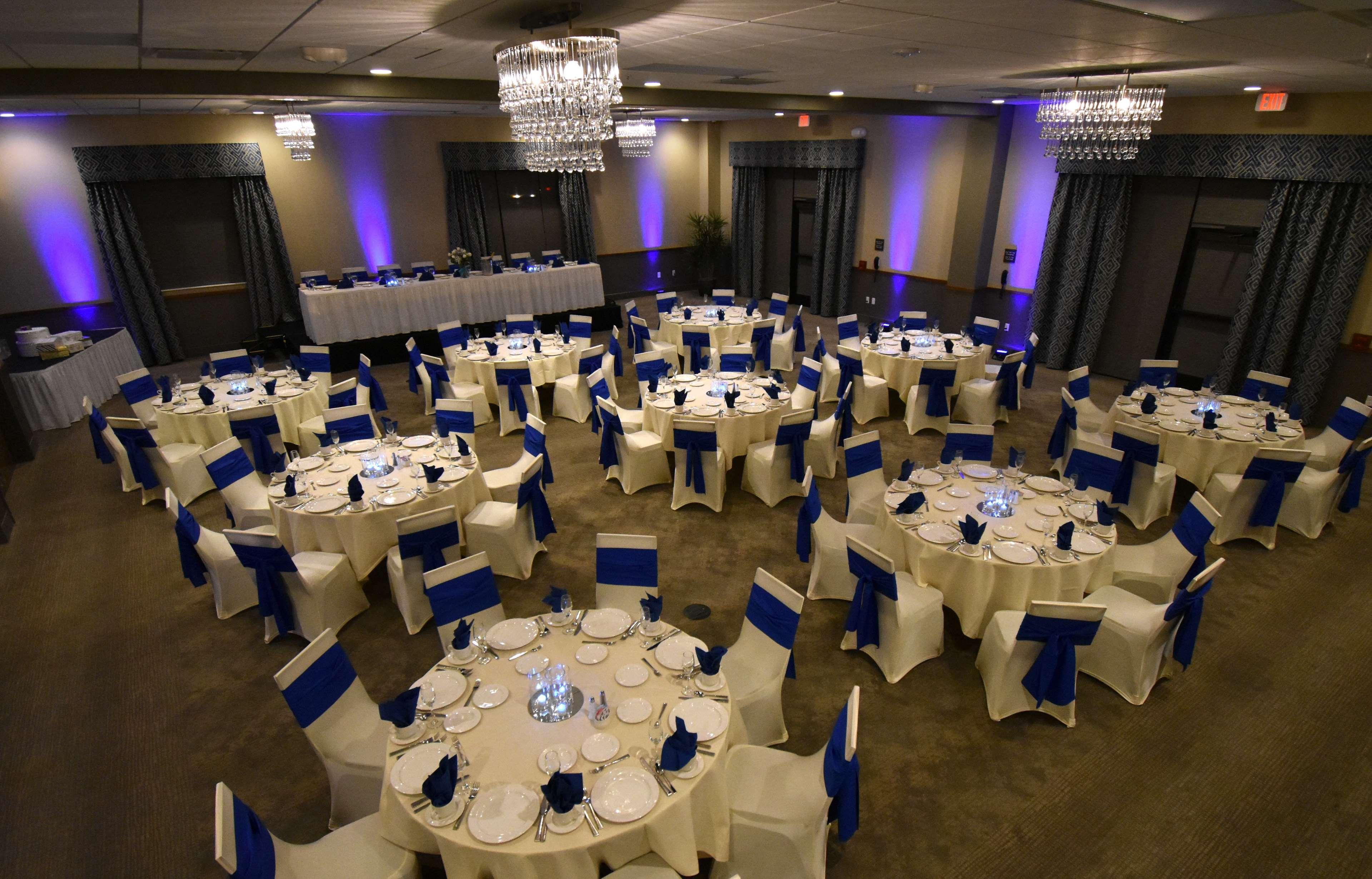 Hampton Inn & Suites Milwaukee West West Allis Ngoại thất bức ảnh