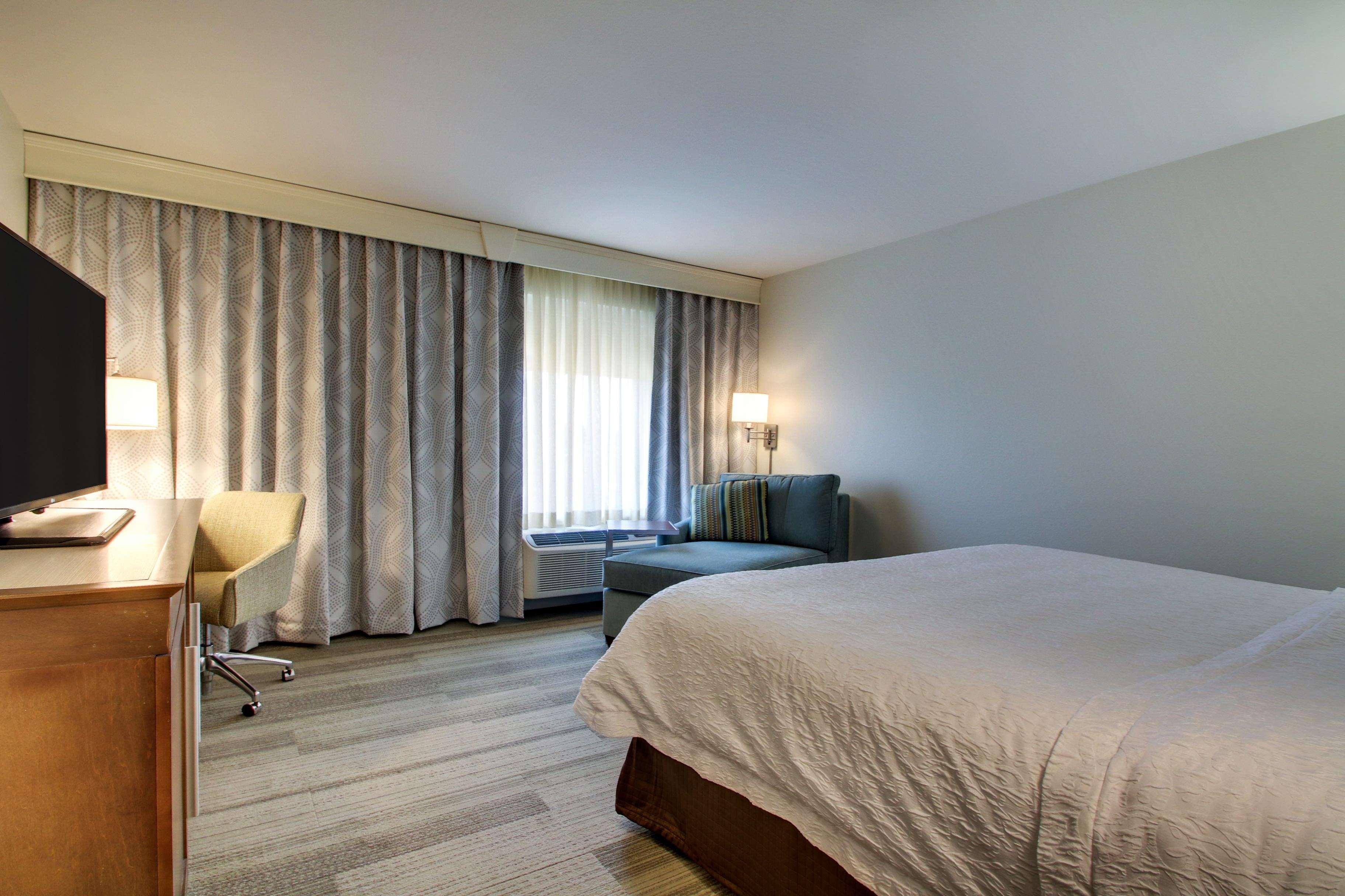 Hampton Inn & Suites Milwaukee West West Allis Ngoại thất bức ảnh