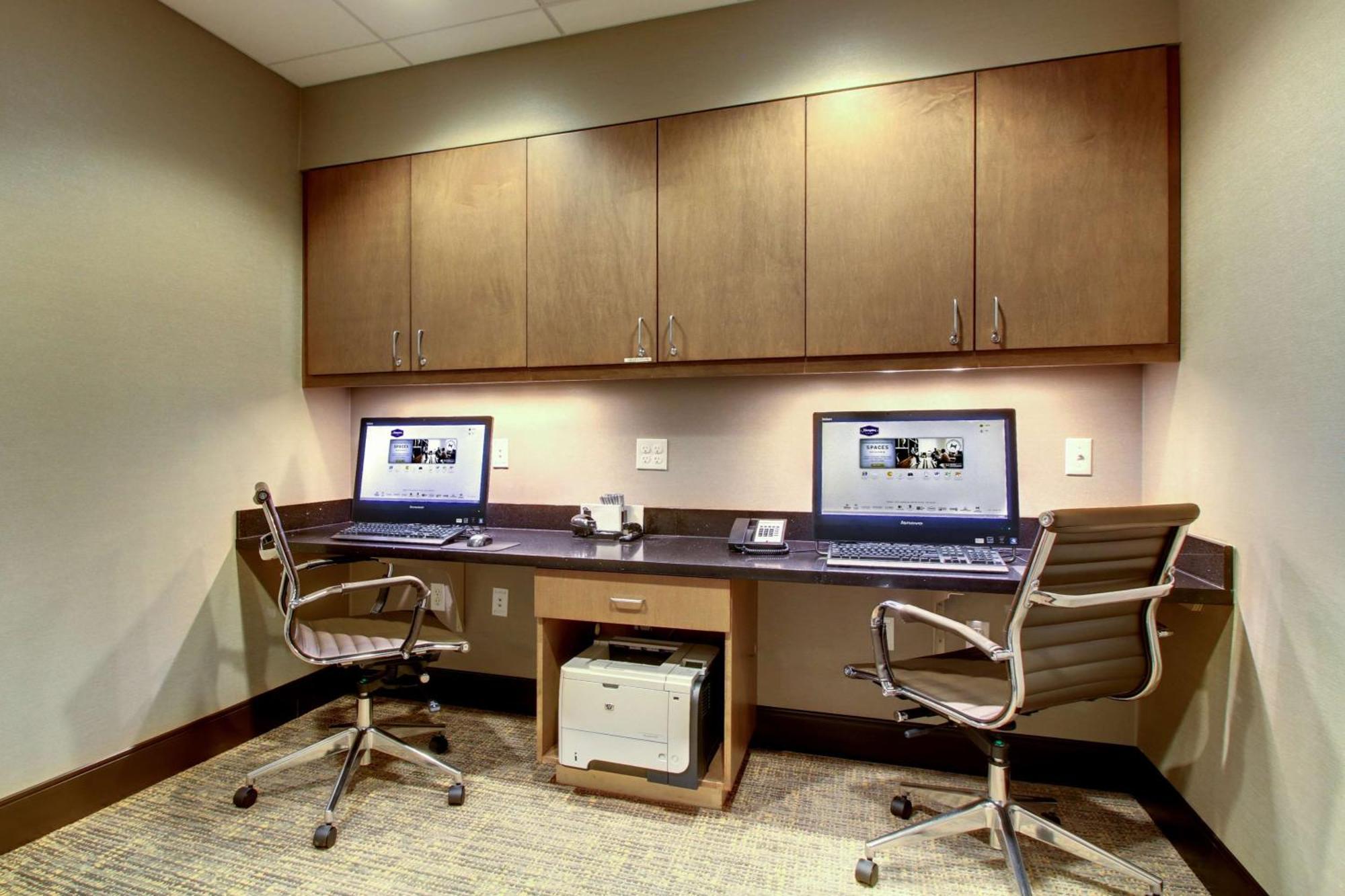 Hampton Inn & Suites Milwaukee West West Allis Ngoại thất bức ảnh
